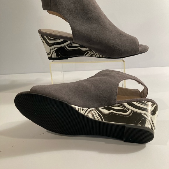 French Comfort Wedge - 6 - Picture 5 of 7